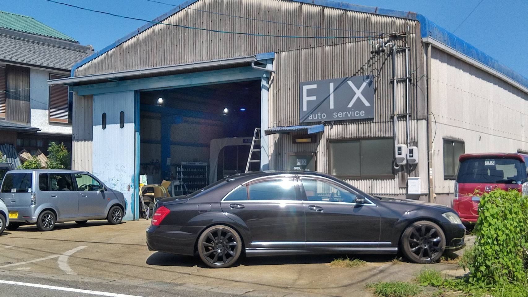 アウディ Q3 Rs ドア傷 ヘコミ 板金塗装修理事例 豊田市 Fix 国産車 輸入車 鈑金塗装修理工場